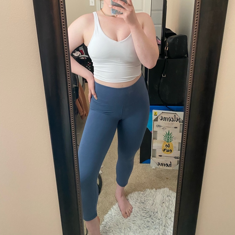 High waisted leggings